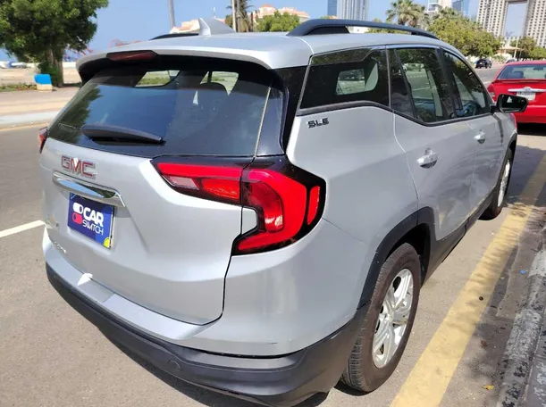 Car image 5