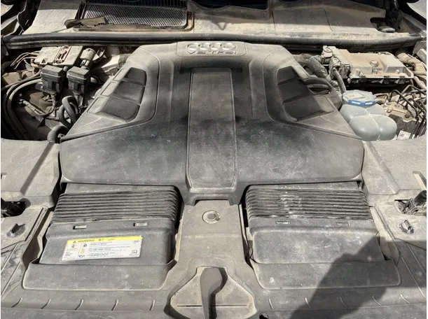 Car image 29