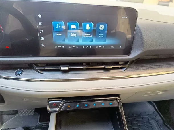 Car image 22