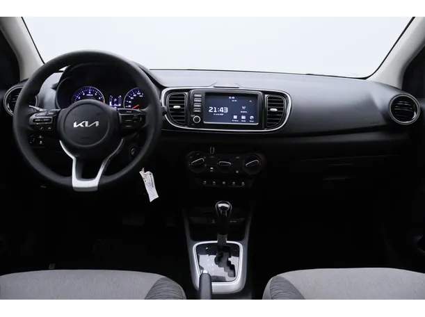 Car image 14