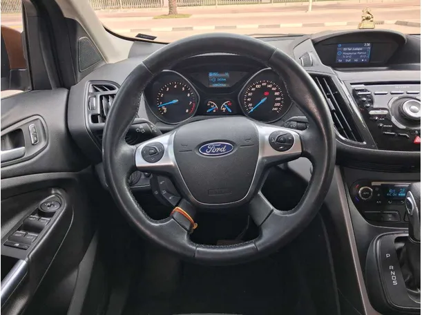 Car image 15