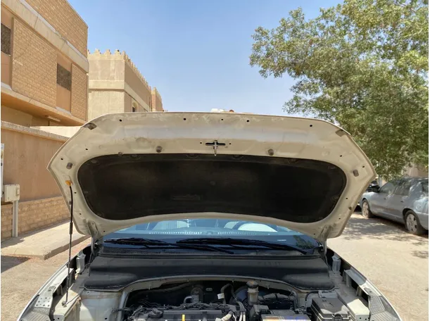 Car image 27
