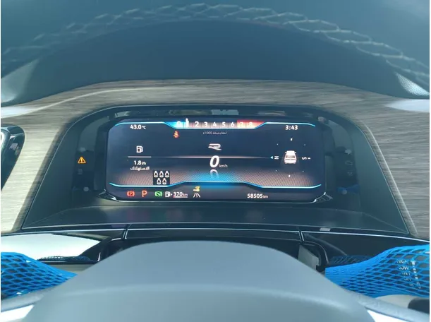 Car image 17