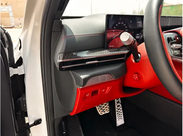 Car image 28