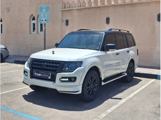 2020 Mitsubishi Pajero in Abu Dhabi