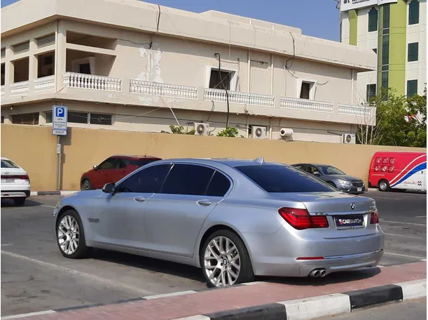 Car image 7