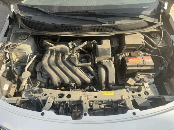 Car image 21