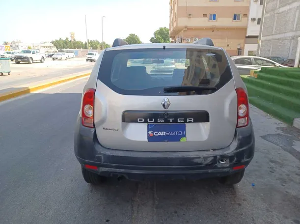 Car image 6
