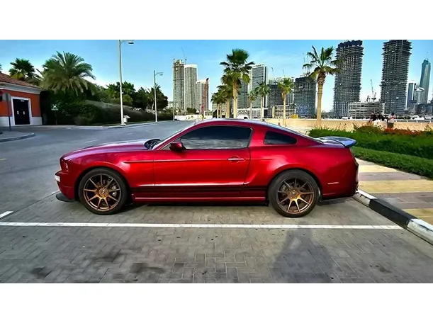 Car image 5