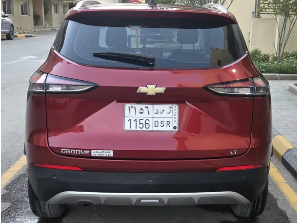 Car image 8