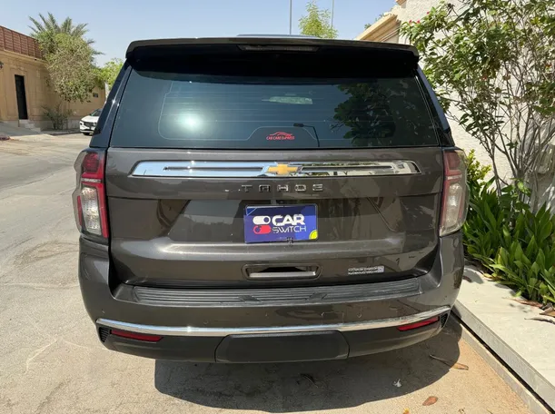 Car image 5