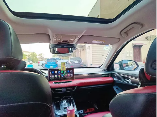 Car image 20
