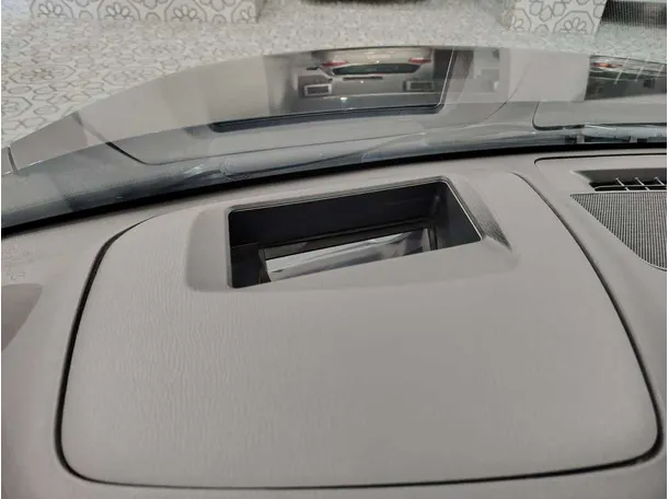 Car image 42