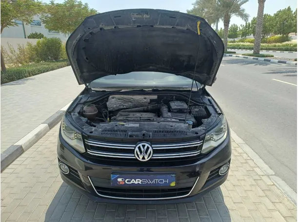 Car image 22