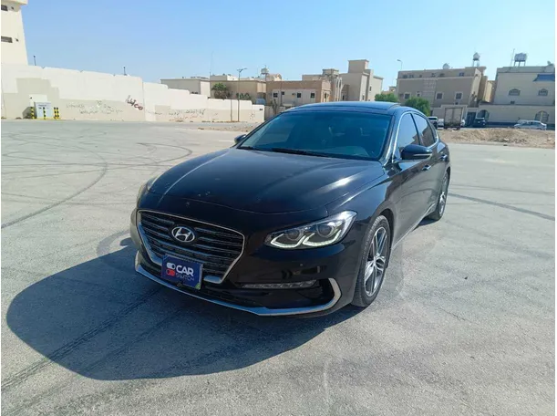 2018 Hyundai Azera in KSA
