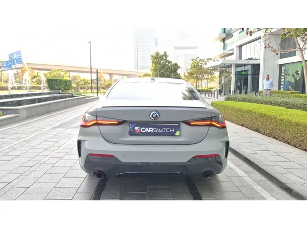 Car image 6