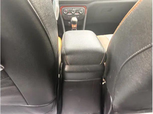 Car image 24