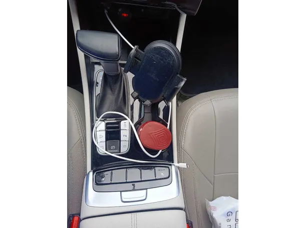 Car image 22