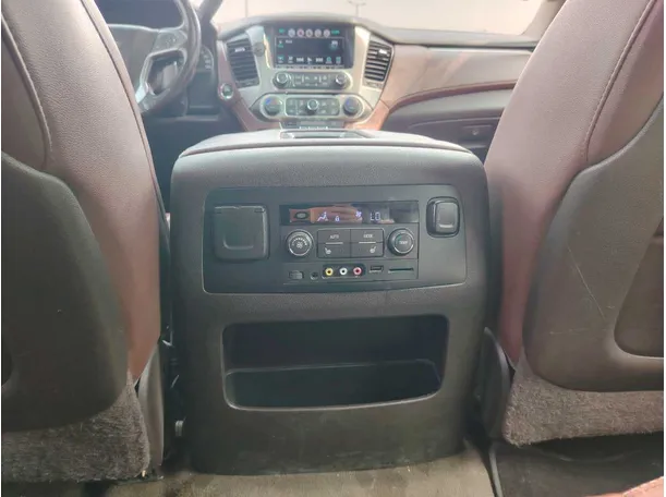 Car image 36