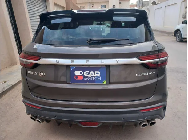 Car image 6