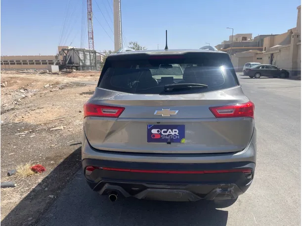 Car image 6