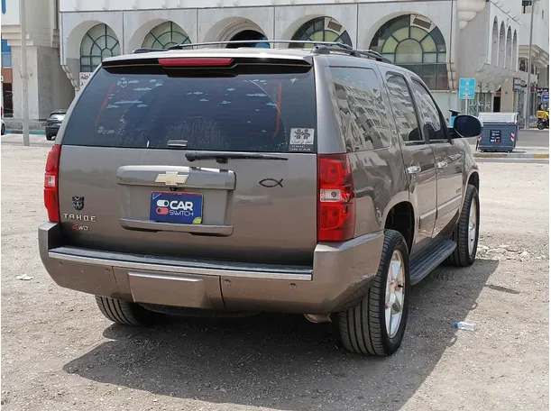 Car image 7