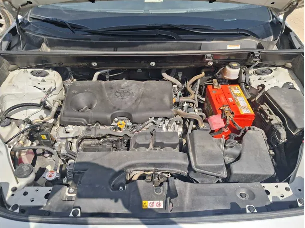 Car image 22