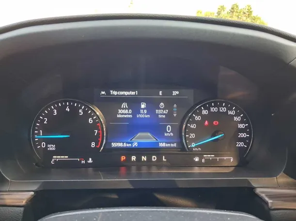 Car image 20