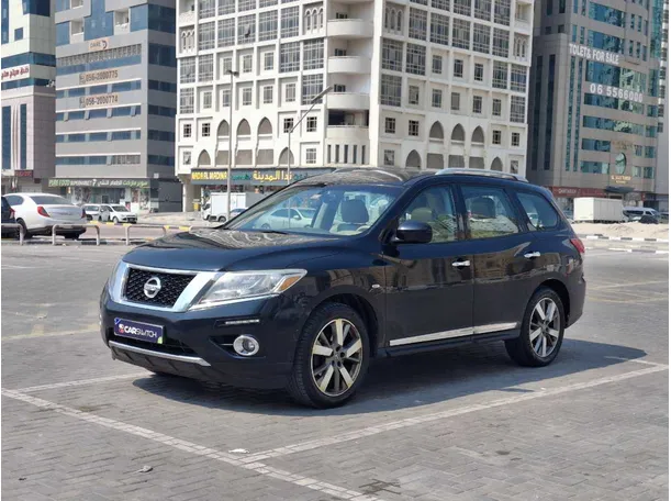 2013 Nissan Pathfinder in UAE