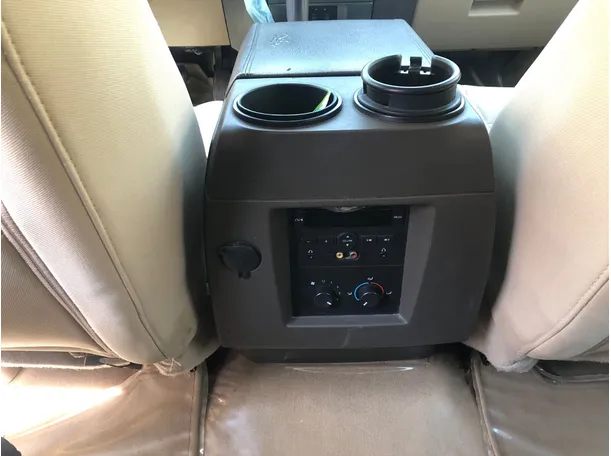 Car image 21