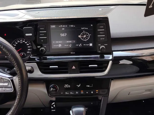 Car image 23