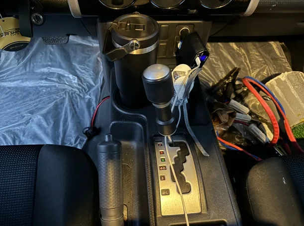 Car image 16