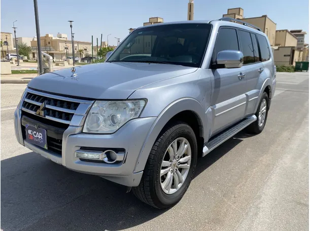 2016 Mitsubishi Pajero in KSA