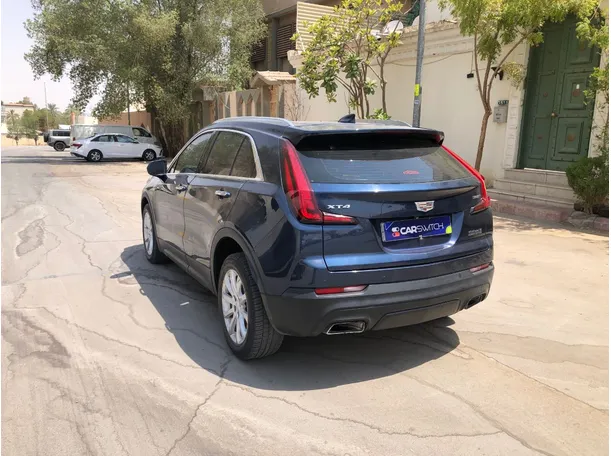 Car image 7