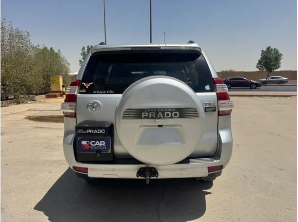 Car image 6