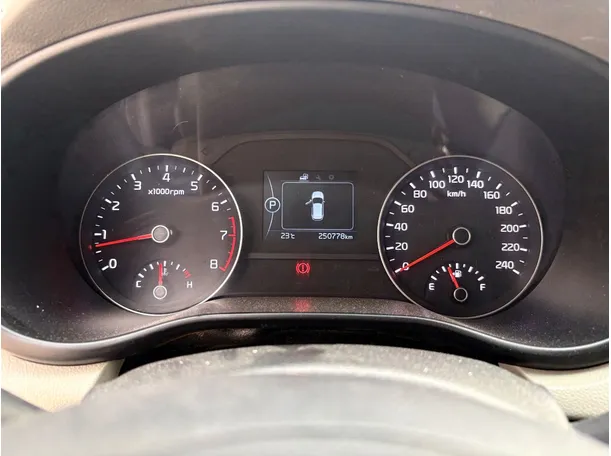 Car image 23