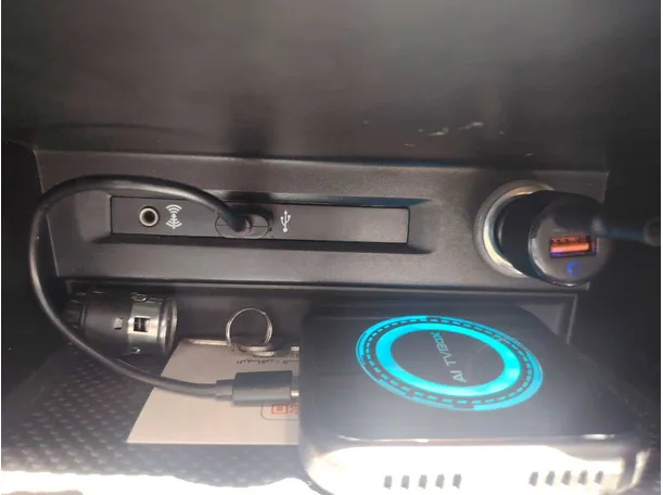 Car image 21