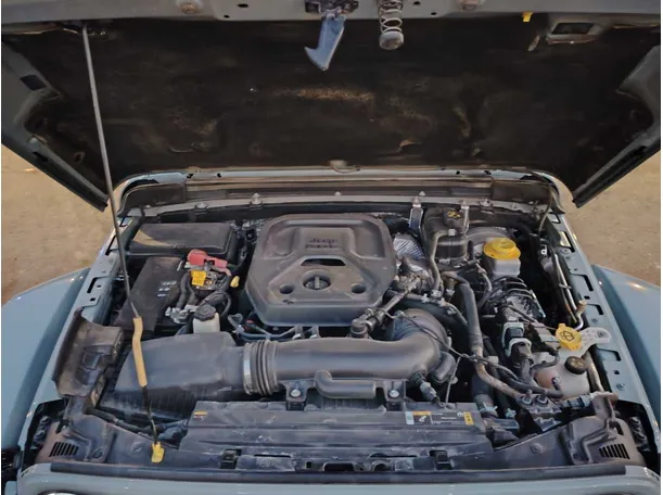 Car image 30