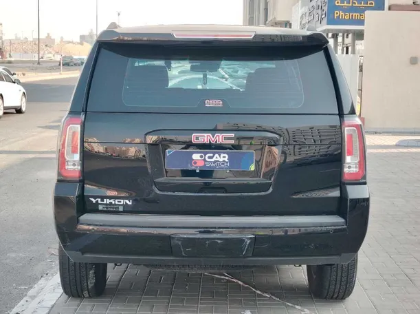 Car image 6
