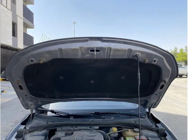Car image 24