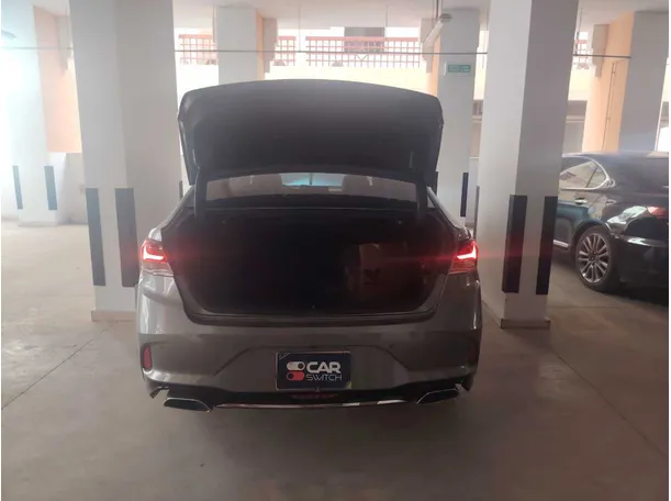Car image 25