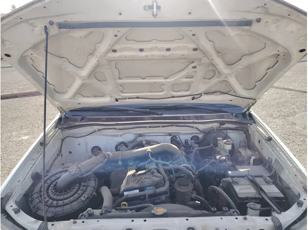 Car image 27