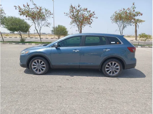 Car image 8