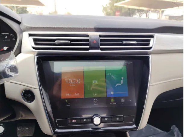Car image 19