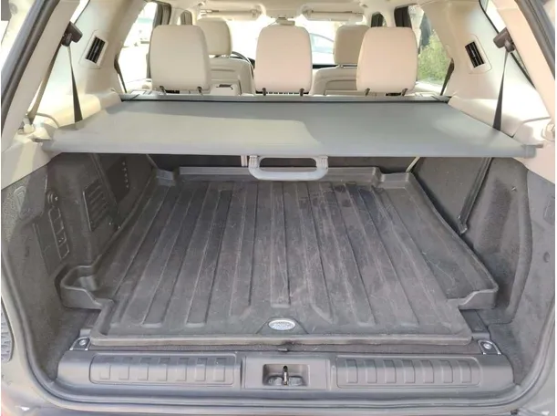Car image 31
