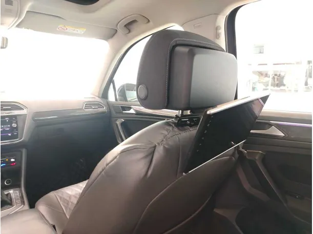 Car image 36