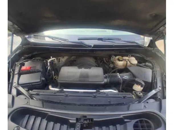 Car image 23
