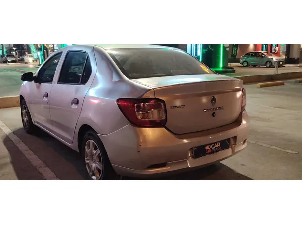 Car image 7