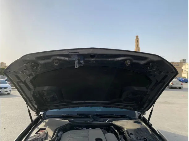 Car image 31