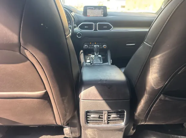 Car image 21